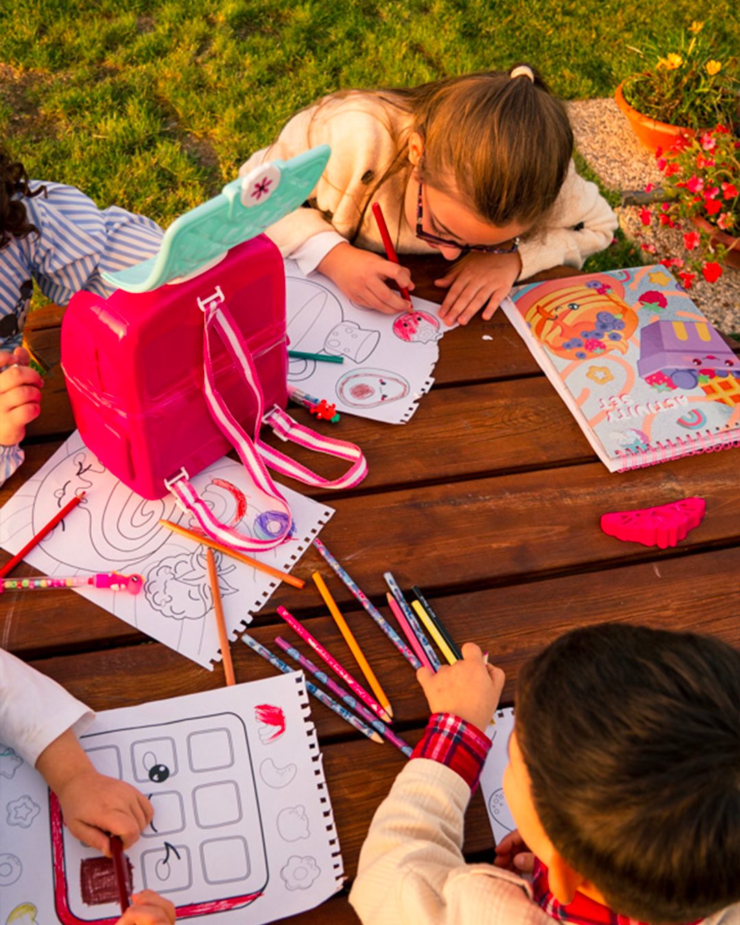 Tavolo disegno bambini